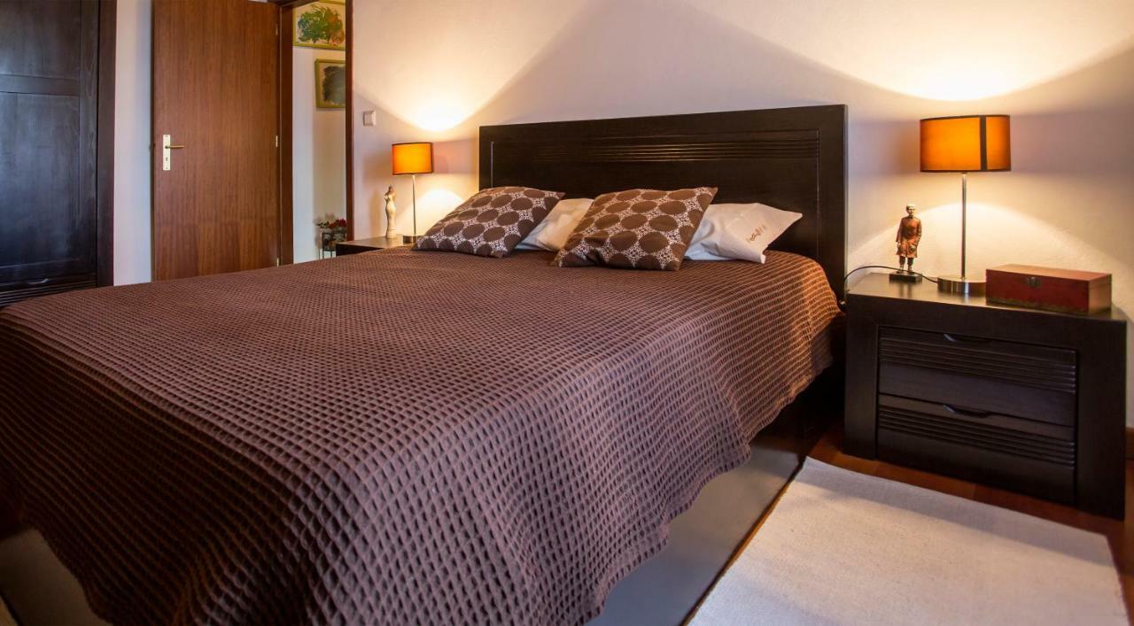 Вилла Casas Peralta - Leira Pereira Cabreiros Экстерьер фото