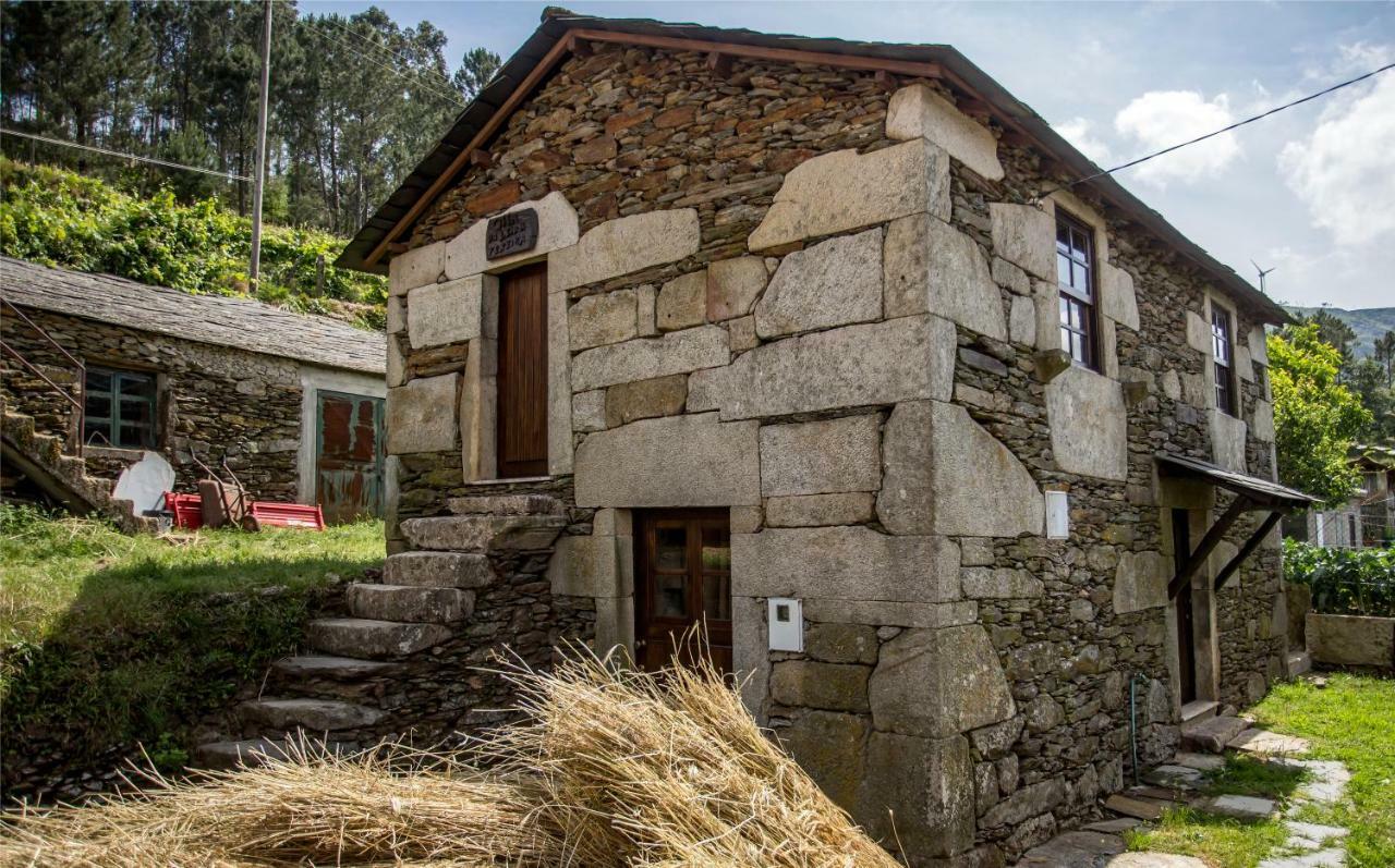 Вилла Casas Peralta - Leira Pereira Cabreiros Экстерьер фото